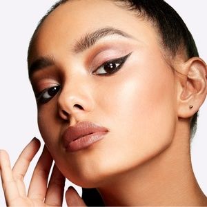 HYPER REAL GLOW PALETTE / GET IT GLOWIN’